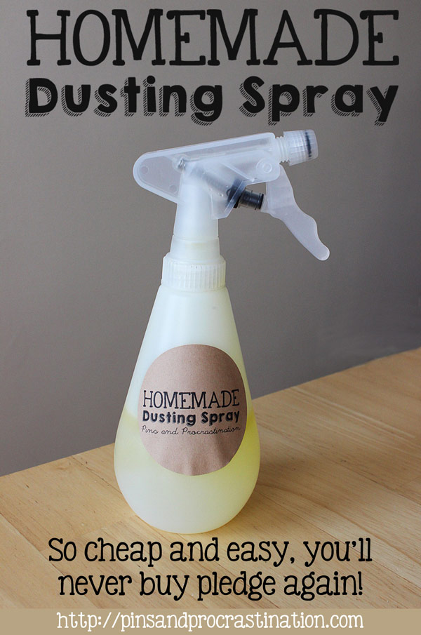 Natural dusting spray