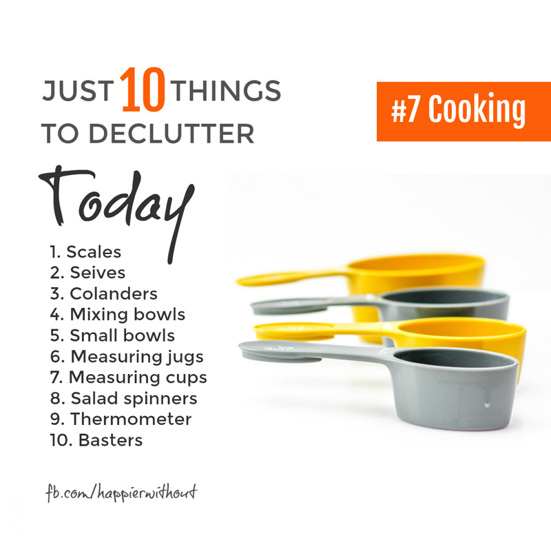 Cooking is actually easier - and much more relaxing - when we don't have so much crazy stuff cluttering up the kitchen. I mean how many measuring jugs, seives, mixing bowls and the like can anyone possibly need to get one meal on the table. Let those duplicates go! And enjoy a kitchen without clutter ... #declutter #minimalism #stressfree #organize #just10things #happierwithout