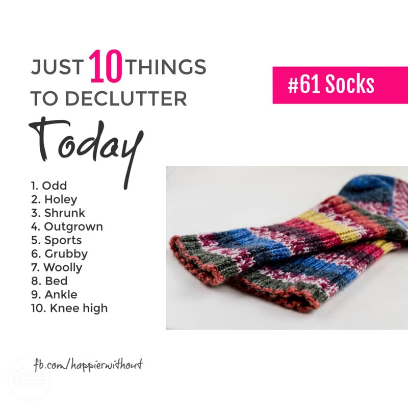 Declutter all those odd socks and enjoy a clutter free sock drawer #declutter #clutterfreehome #organize