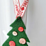 Homemade Christmas Ornaments - Felt Button Trees