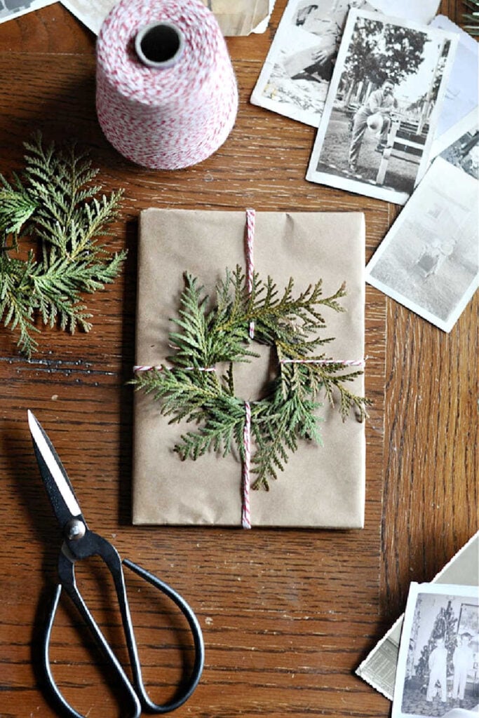 Rustic Christmas Gift Wrap