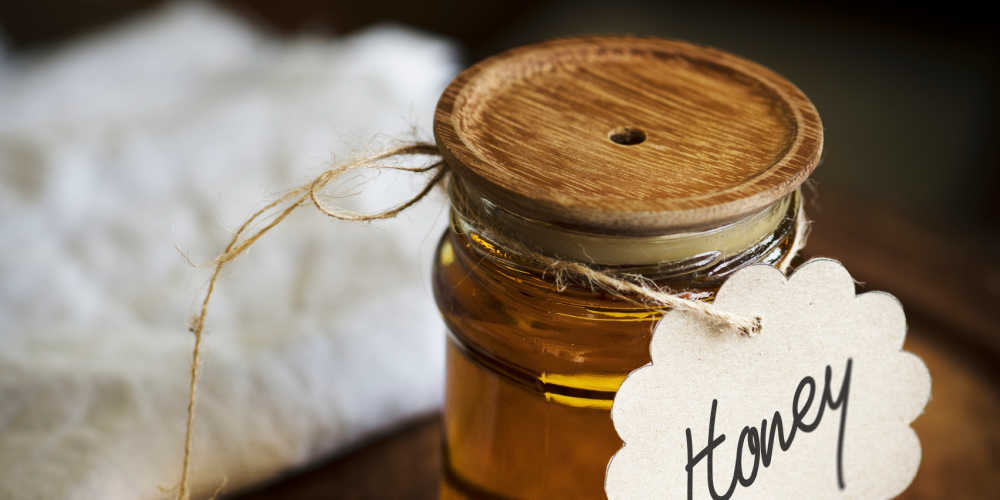 How To Use Honey As A Natural Sunburn Treatment