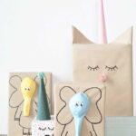 Cute Gift Wrapping Ideas For Kids With Brown Paper