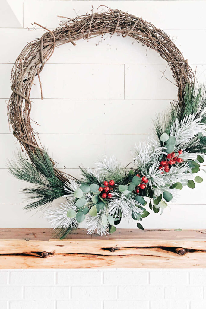 Quick Farmhouse Christmas Wreath Idea