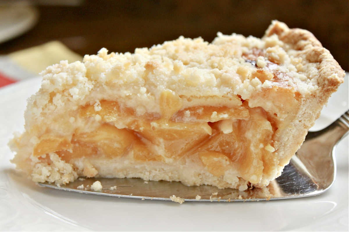 Custard Peach Pie