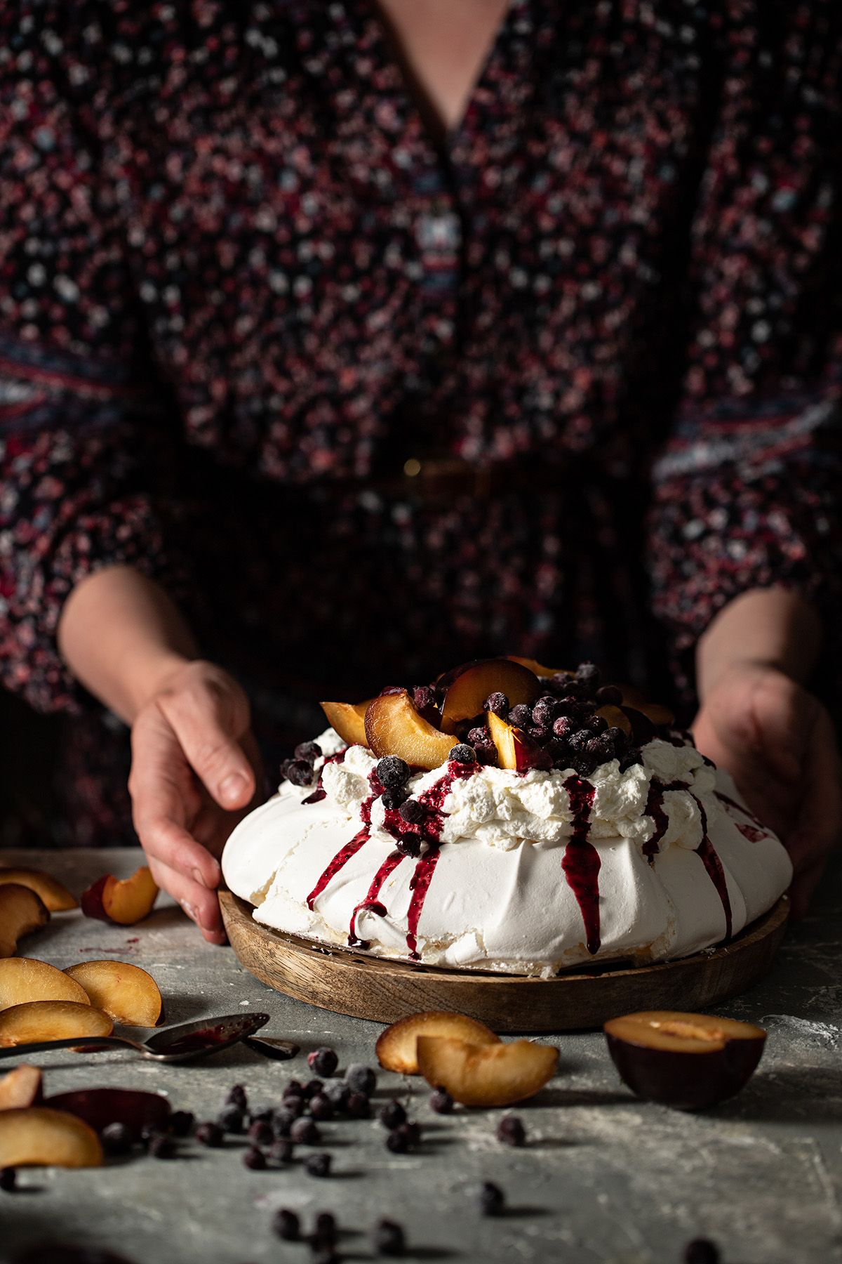 Plum pavlova