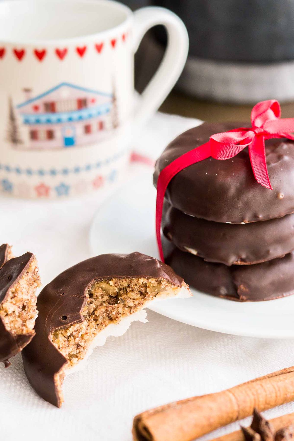 Chocolate Lebkuchen German Christmas Cookies