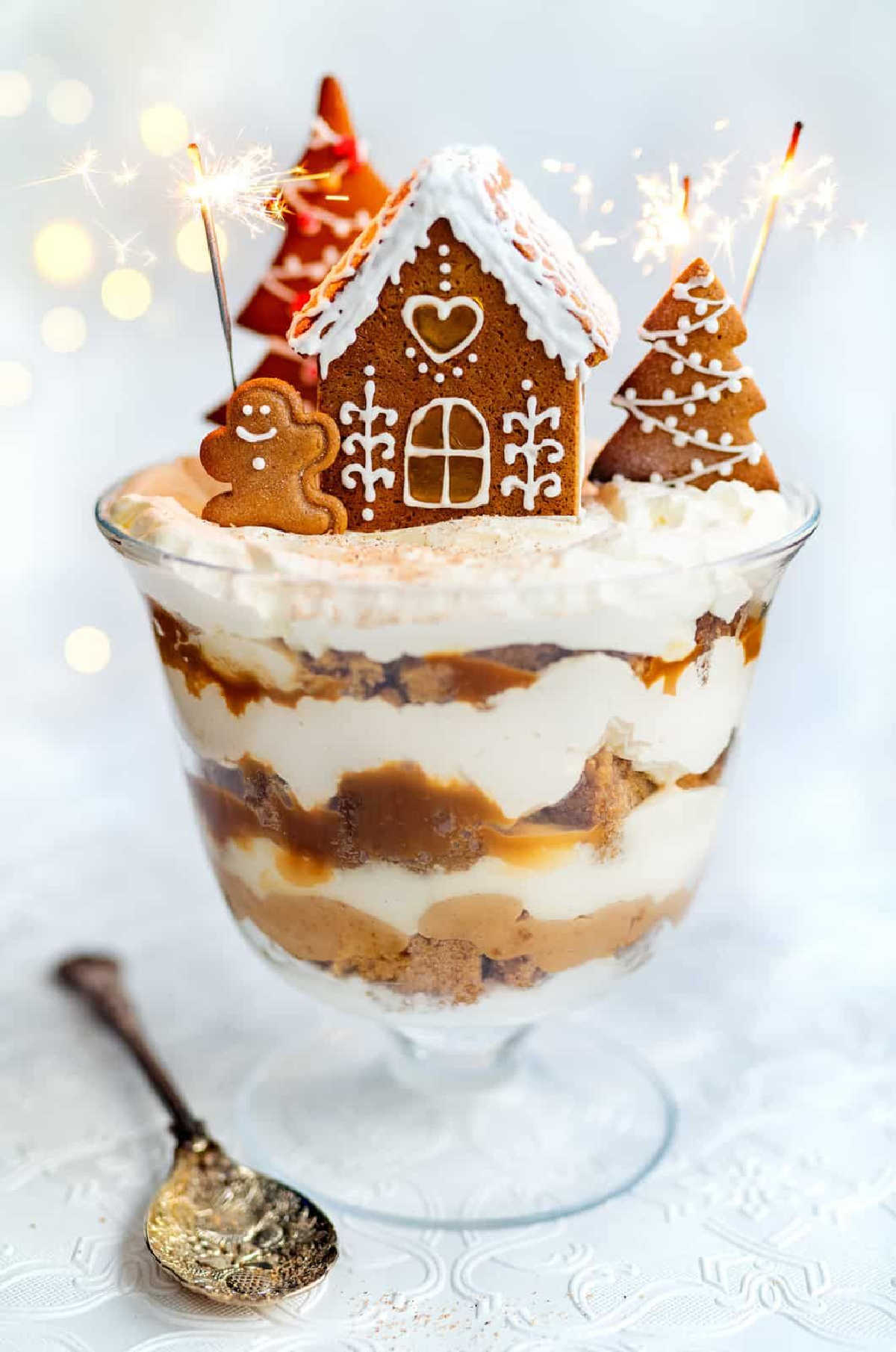 Gingerbread Christmas Trifle