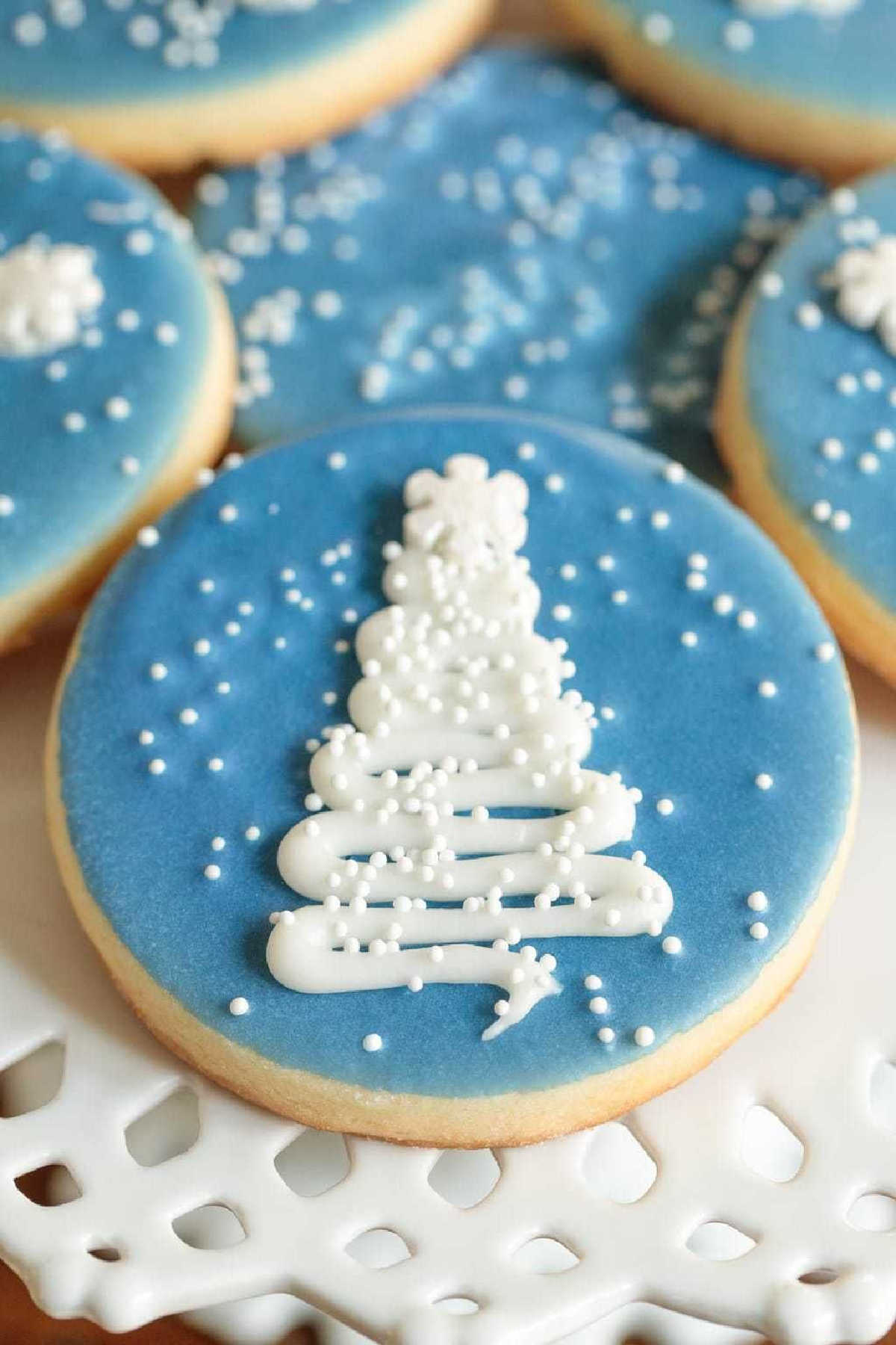 Iced Christmas Shortbread Cookies
