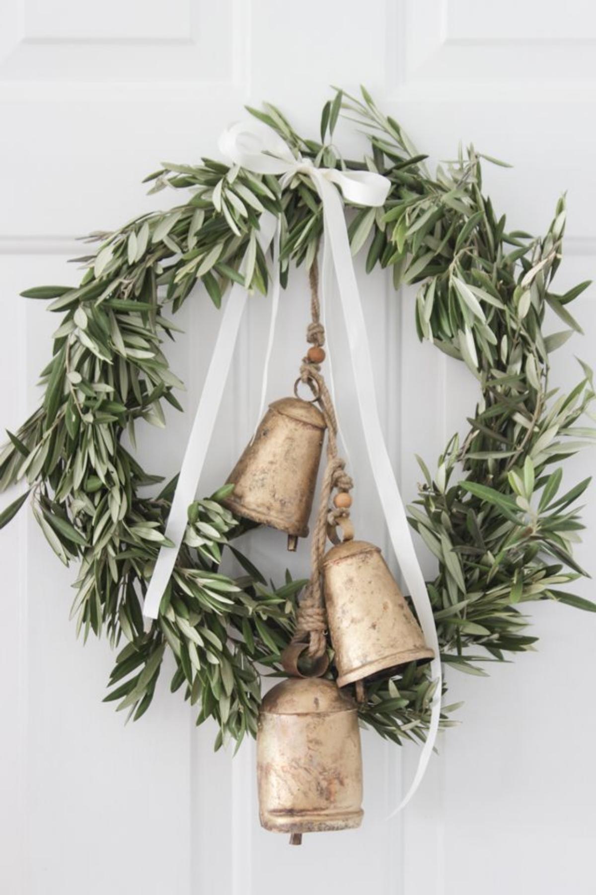 Christmas Wreath With Bells