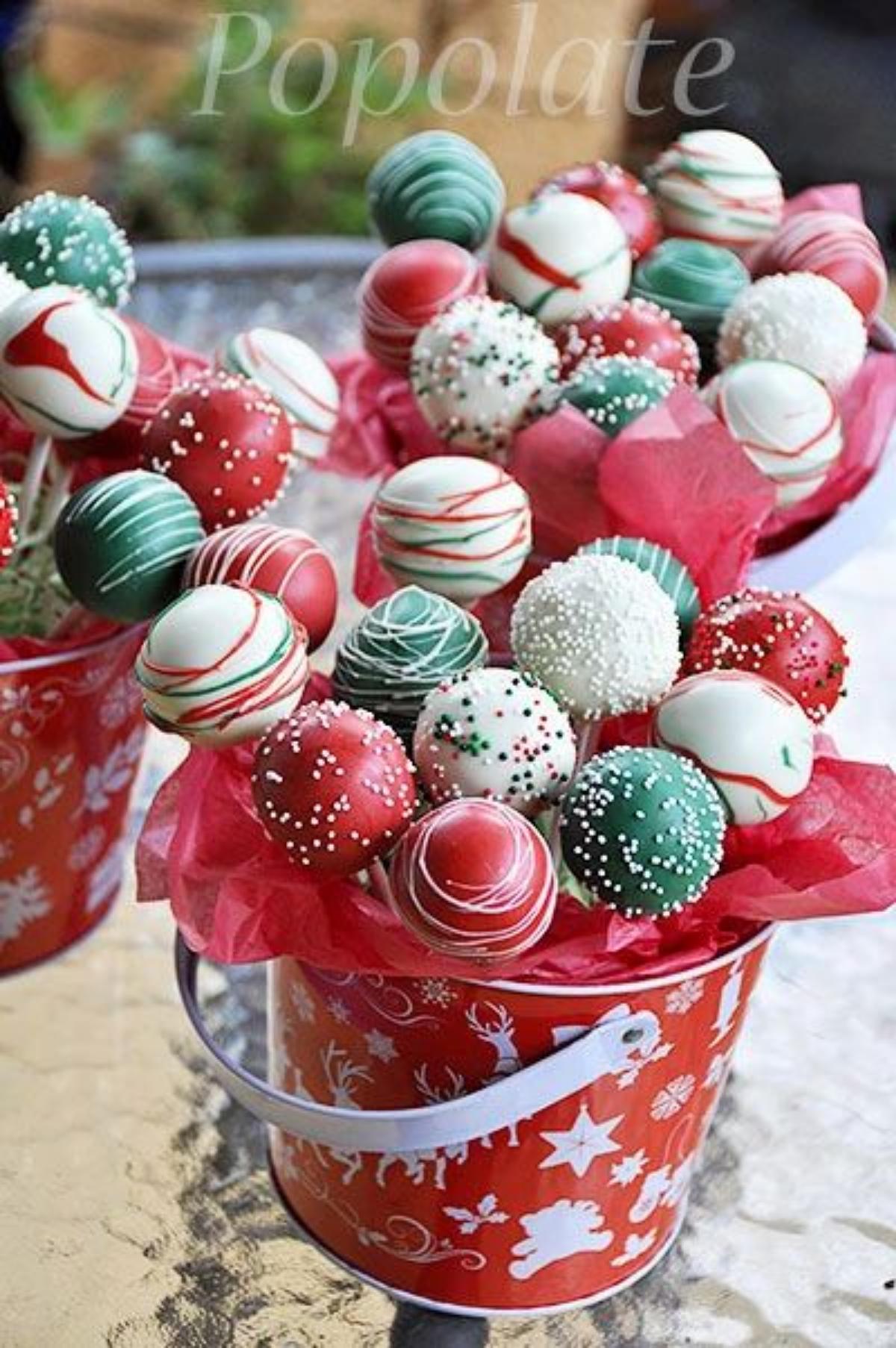 Christmas Cake Pops