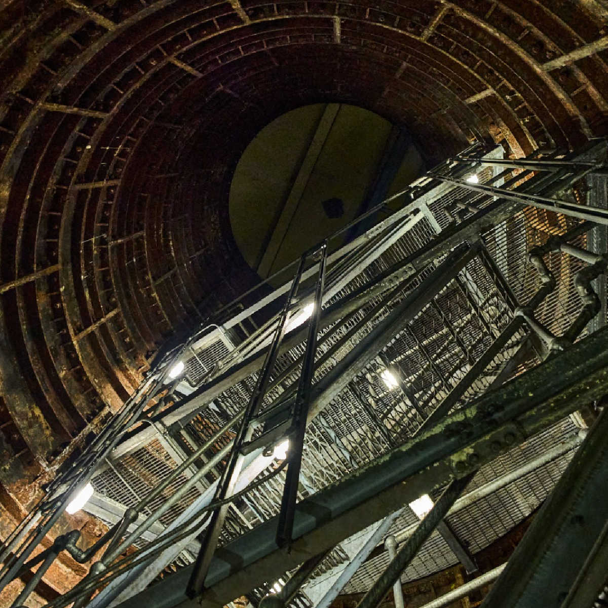 Underground escalator shaft